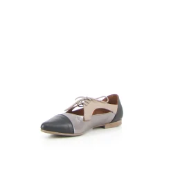 Donna BUENO Stringate<Stringata aperta